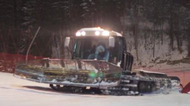 Snowcat Kayak pistleri İnşaat