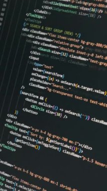 Renkli programlama kodlarının çizgileri dijital arayüz üzerinde dikey olarak kayar. Vibe kodlama, üretken yapay zeka, modern yazılım geliştirme ve gelecekteki teknoloji kavramı.