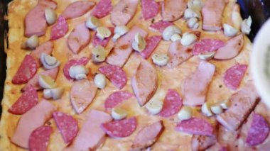 ev yapımı pizza pişirme