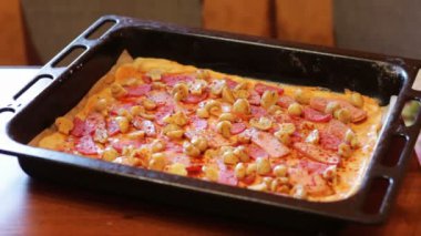 Ev yapımı Pizza pişirme