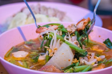 Tay baharatlı çorba