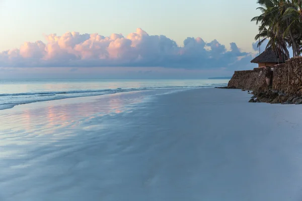 Costa de Mombaça, Quênia, África, praia, kenya, mombaça, branco, tropical, areia, costa — Fotografia de Stock