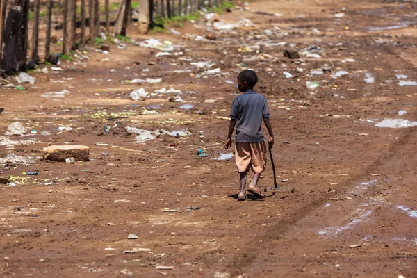 As pessoas no Quénia, os negros, a vida das pessoas em África — Fotografia de Stock