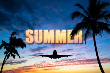 Gün batımında, fotoğrafın yanında, ortasında 