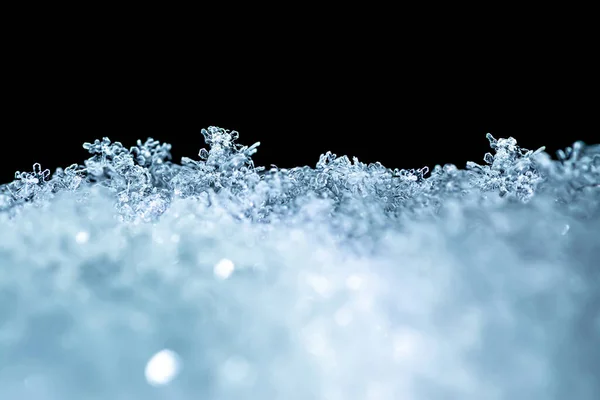 Penceresinde Yumuşak Mavi Tonlarda Kar Taneleri Olan Doğal Kar Dokusu — Stok fotoğraf