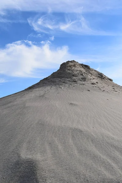 Sommarbakgrund Fotspår Sanden Vid Havet — Stockfoto