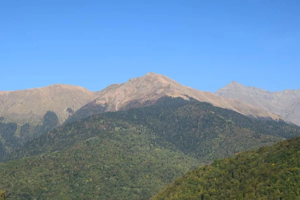 Berglandschap Kaukasus Bergen Bergtoppen Van Kaukasus — Stockfoto