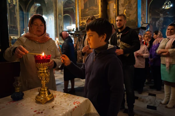 Gli ucraini celebrano la Pasqua ortodossa — Foto Stock