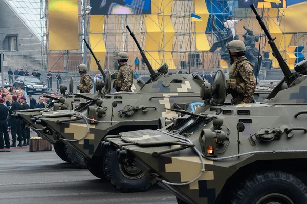 Військовий парад в Україні — стокове фото