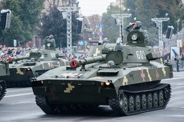Военный парад на Украине — стоковое фото