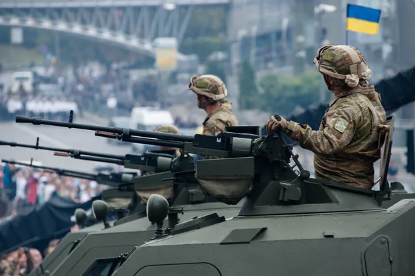Військовий парад в Україні — стокове фото
