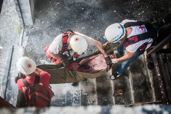 Training detachment of the Red Cross — Stock Photo, Image