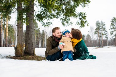 Güzel ve mutlu aile