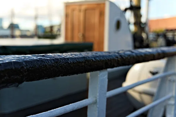 Velho Corrimão Ferro Preto Convés Velho Navio Passageiros — Fotografia de Stock