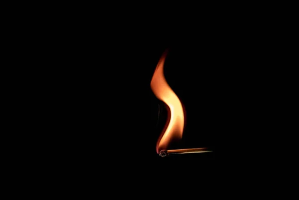 Single Match Stick Burning Clean Orange Flame Isolated Black Background — Stock Photo, Image