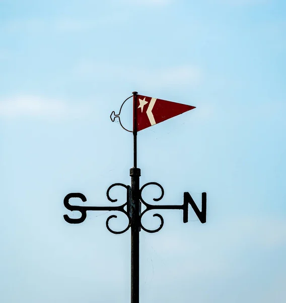 Wind Vane Small Flag North South Indicators Made Cast Iron — Stock Fotó