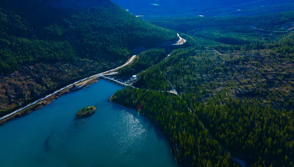 Hydro Electric Dam Mountain Valley Blue Water Reservoir Aerial Video — Stock Photo, Image