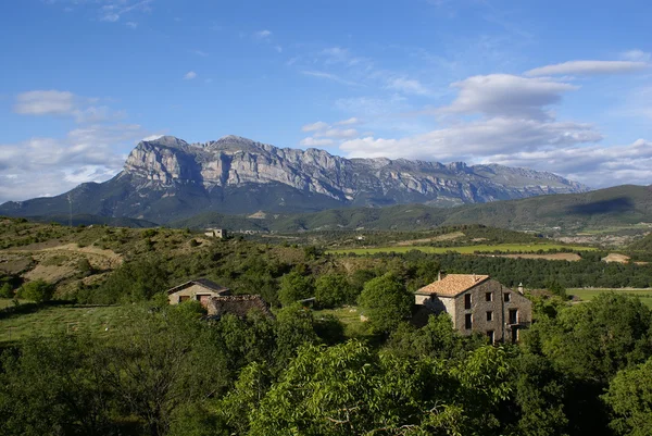 Castle in Aínsa — 图库照片