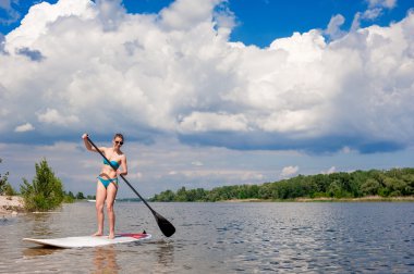 Paddle kurulu kadın kürek boarding04 kadar stand sup