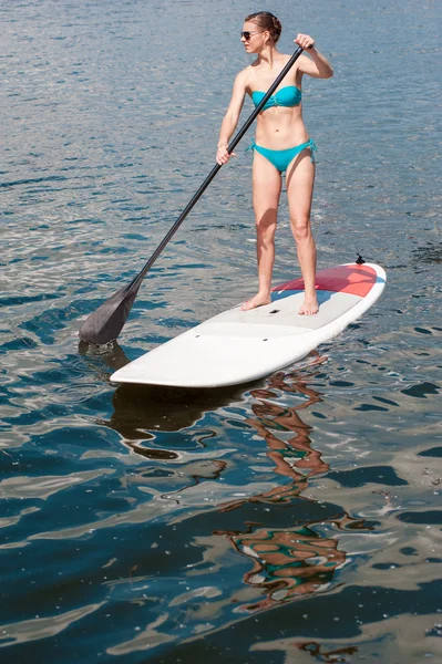 SUP Stand up paddle board mujer paddle boarding11 —  Fotos de Stock