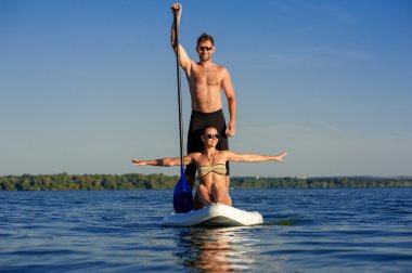 plaj eğlenceli çift kürek kurulu Sup04 ayağa üzerinde