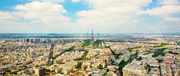 Vista aérea panorámica de la Torre Eiffel en París — Foto de Stock