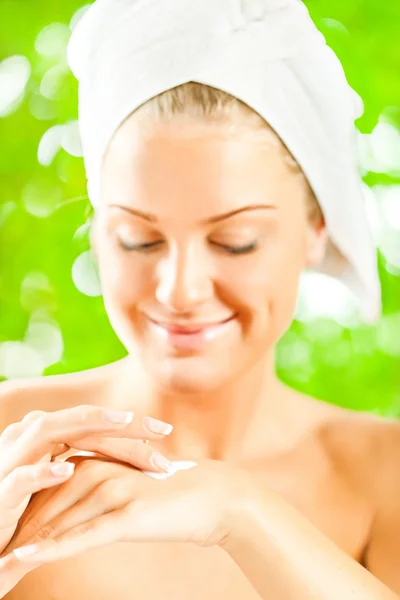 Beauty skin treatment — Stock Photo, Image