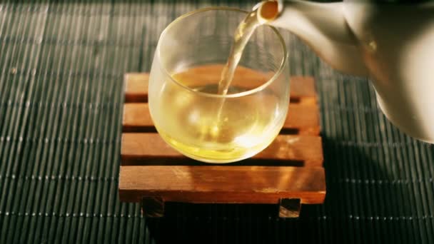 Чай. Китайский чай. Сорт чая Пуэр — стоковое видео