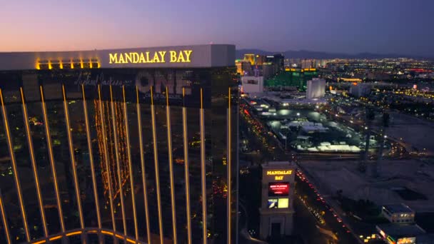Mandalay Bay resort in Las Vegas — Stock Video