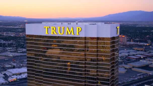 Trump International Hotel in Las Vegas — Stockvideo