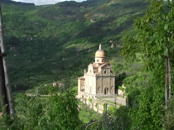 계곡에 아름 다운 교회 — 비디오