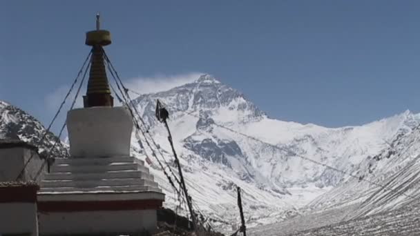 Estupa del monasterio de Rongbuk — Vídeo de stock