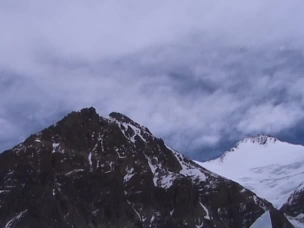 Everest Dağına Kuzey yüzü — Stok video