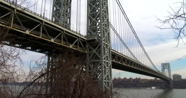 Міст з'єднує Нью-Джерсі Нью-Йорк — стокове відео
