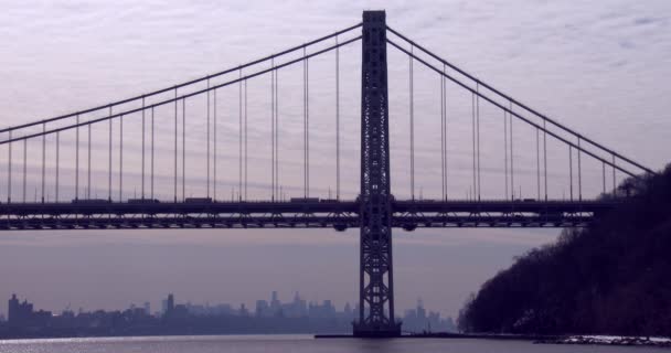 Puente conecta Nueva Jersey a Nueva York — Vídeos de Stock