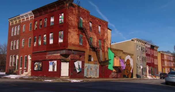 Buildings painted with art in a Baltimore — Stock Video