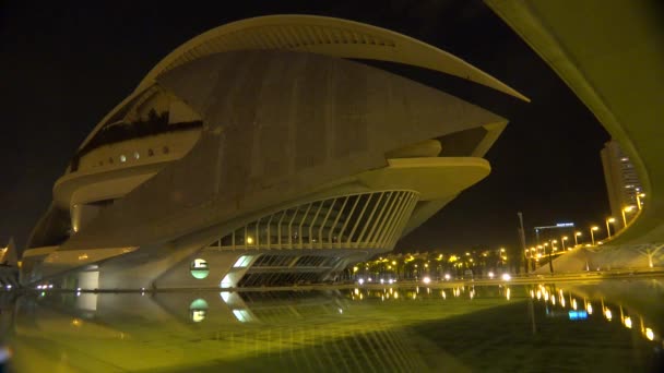 Futuristisches Bürogebäude in Valencia — Stockvideo