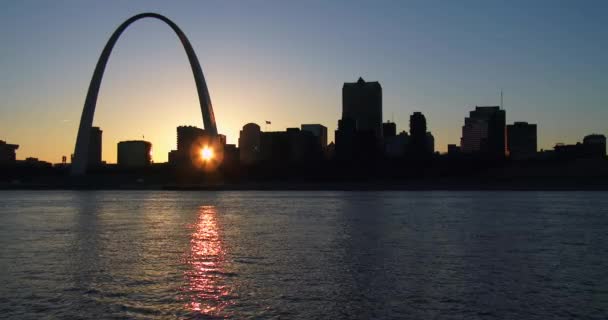 Arc de Saint Louis — Video