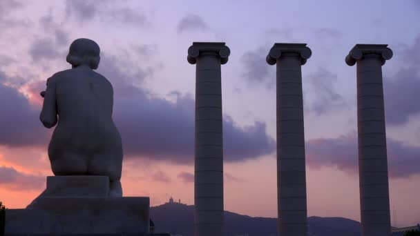 Columnas romanas del centro de Barcelona — Vídeos de Stock