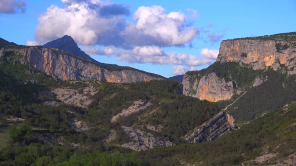 Sopé dos Alpes perto de Provence — Vídeo de Stock