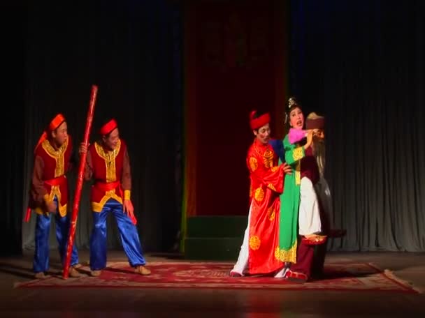 Characters perform in a Vietnamese opera — Stock Video