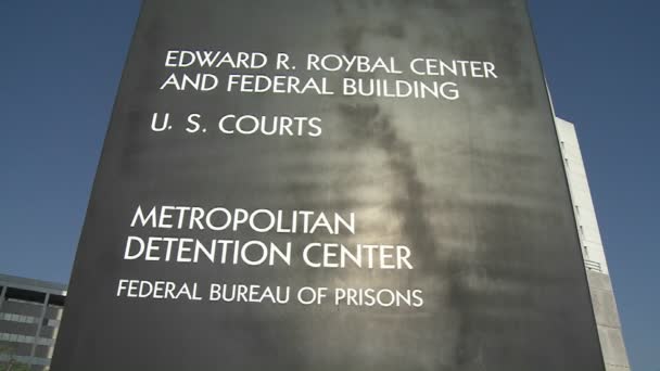 El Centro Federal de Detención en Los Ángeles — Vídeo de stock