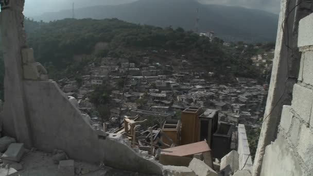 Port Au Prince through the rubble — Stock Video