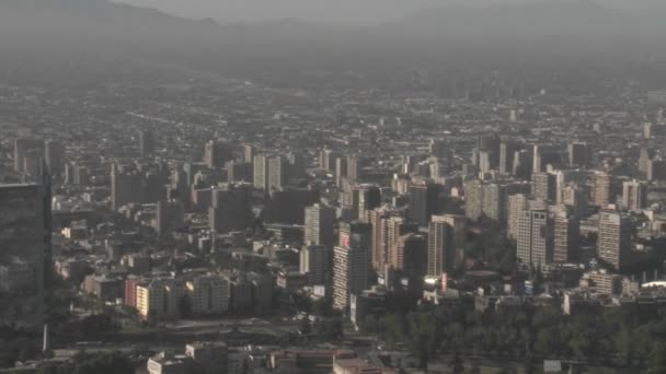 Smog cidade cheia de Santiago — Vídeo de Stock