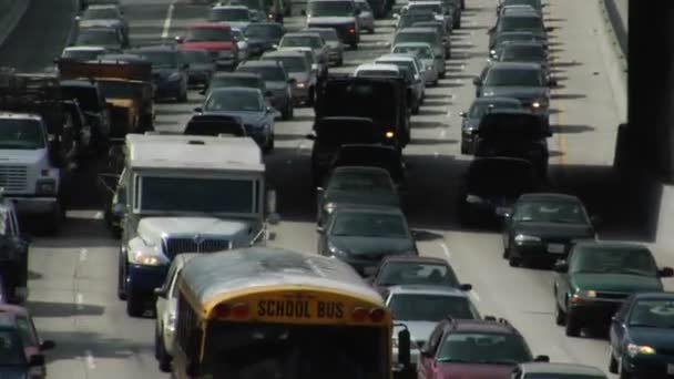 Οι κινήσεις κυκλοφορίας σε αυτοκινητόδρομο — Αρχείο Βίντεο