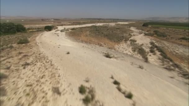 Río Seco en el Valle de Salinas — Vídeo de stock