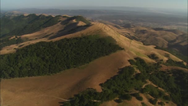 Холмы к северу от долины Санта Мария — стоковое видео