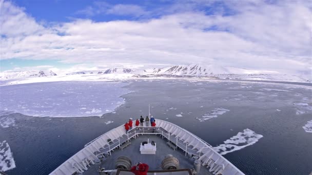 Ship plowing through sea ice — Stock Video