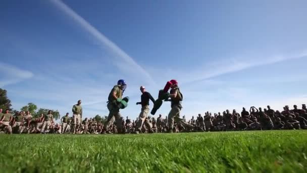 Mariniers in basisopleiding — Stockvideo