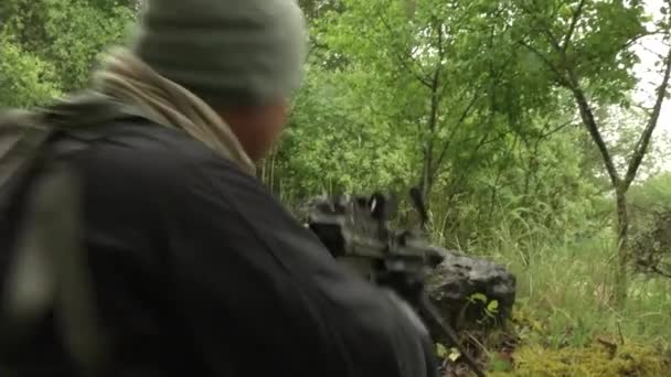 Французская пехота ведет интенсивные конфликты — стоковое видео